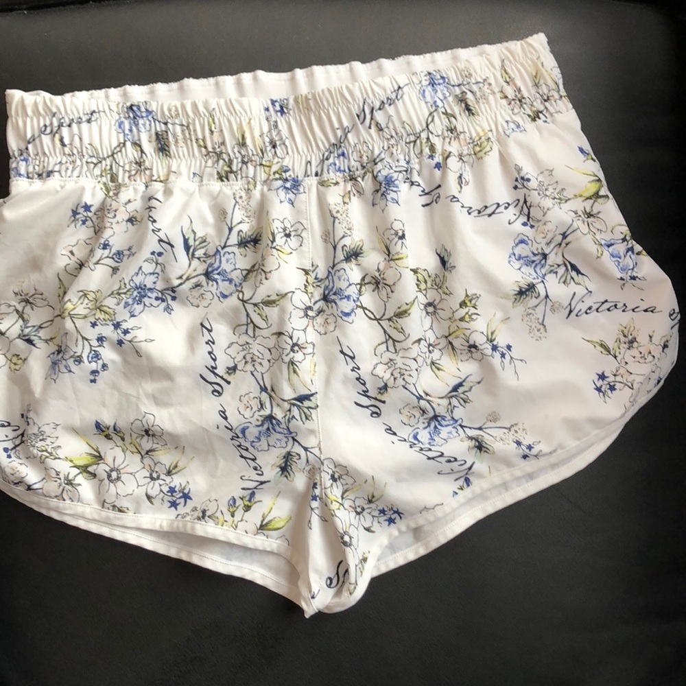 NWOT Victoria Sport running shorts